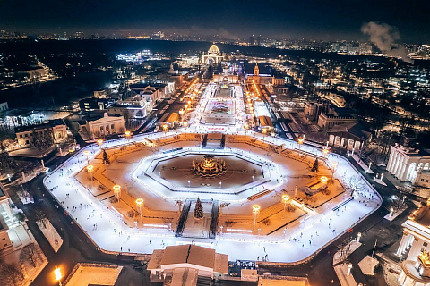 Новогодние каникулы в отеле Москвы